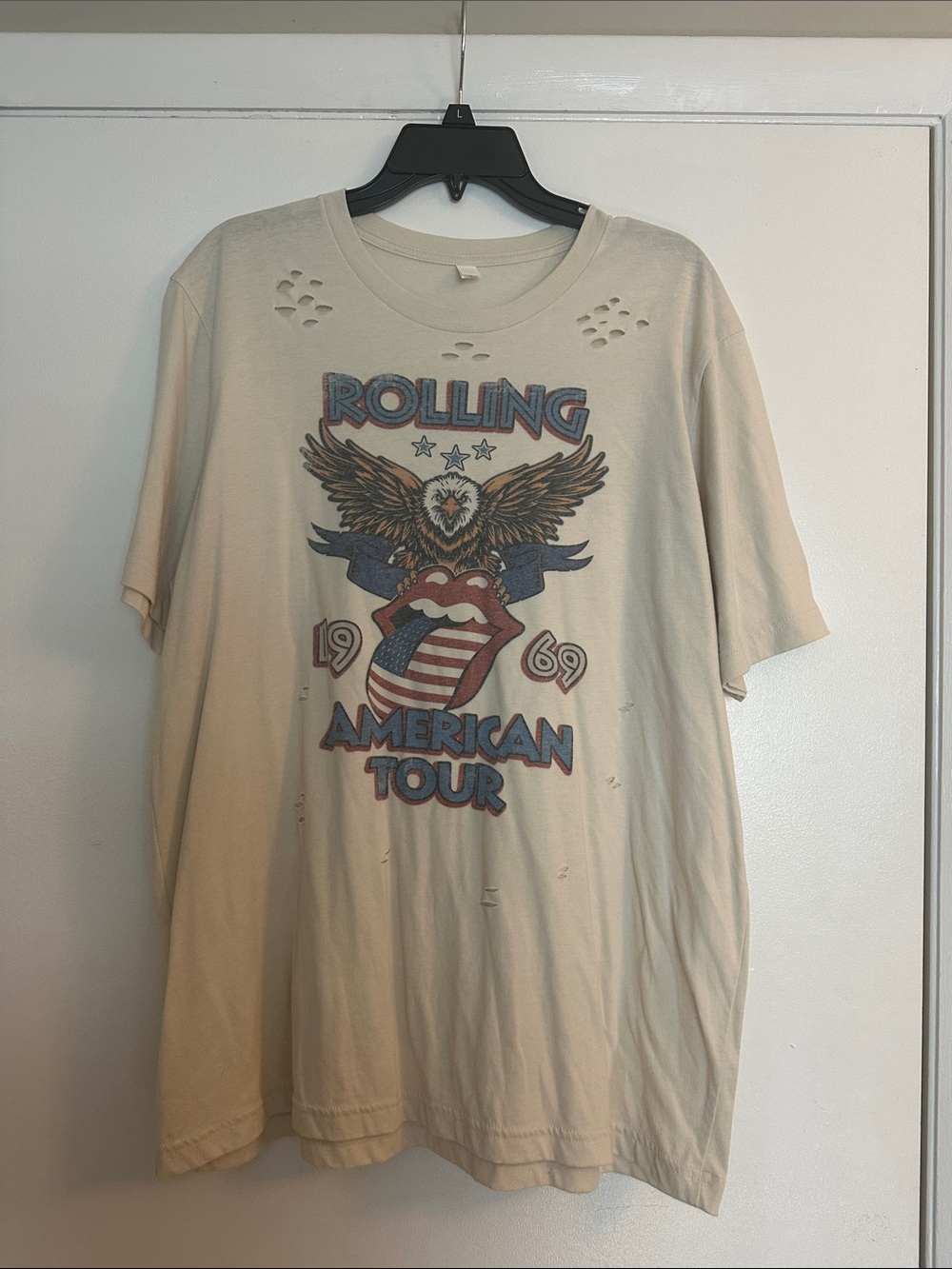 Vintage-Style Cream Rolling American Tour Graphic Tee